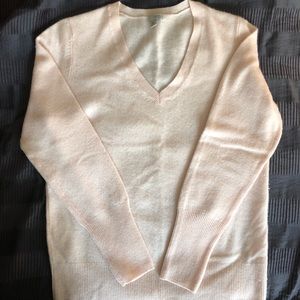 Halogen lightweight Cashmere V-neck sweater